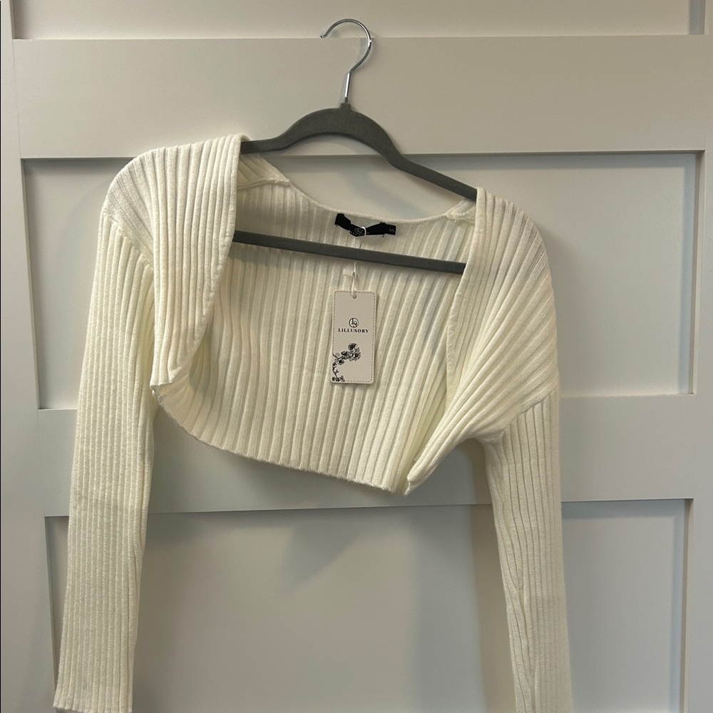 Elegant Cream Ribbed Cardigan